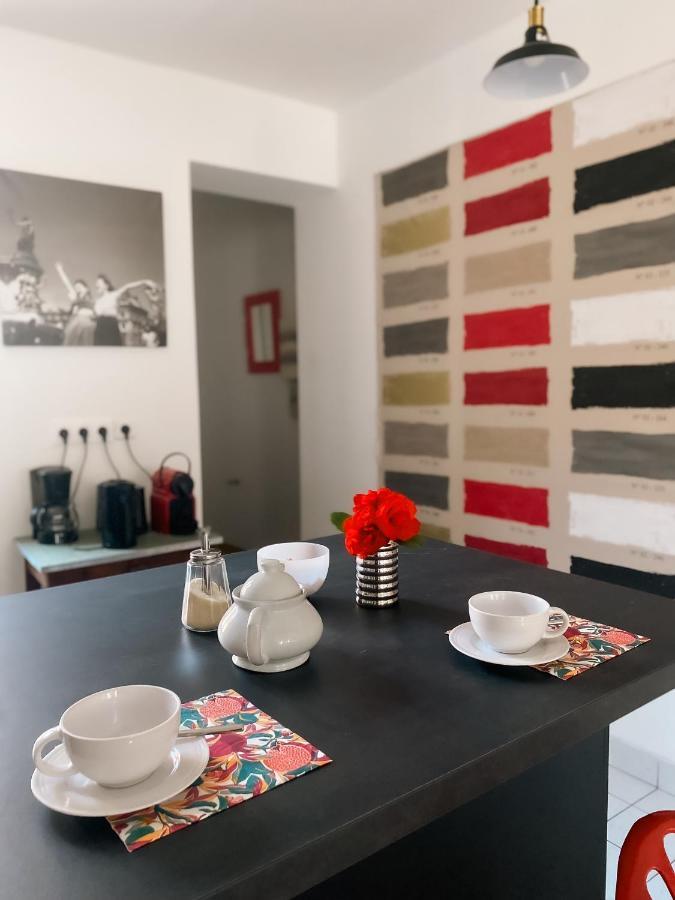 Au Nom De La Rose, Beau 3 Pieces En Centre-ville Apartment *